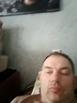 Snapshot of SummerArthur chatting on September 20, 2025, 8:41 am SummerArthur online show from September 20, 2025, 8:41 am