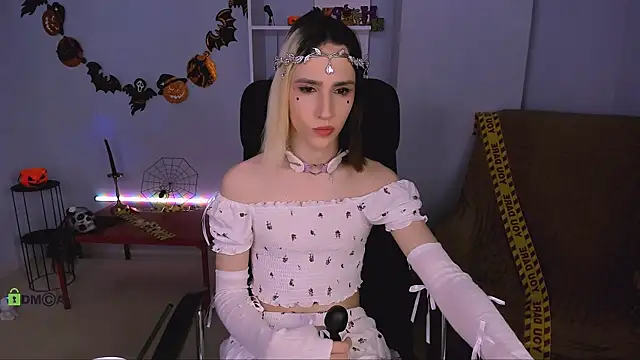Snapshot of yumeliko_yummy chatting on October 19, 2025, 12:19 pm yumeliko yummy online show from October 19, 2025, 12:19 pm