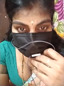 Snapshot of Nithiila chatting on September 24, 2025, 2:34 pm Nithiila online show from September 24, 2025, 2:34 pm