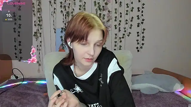 AudreyyKim online show from November 22, 2025, 2:16 pm