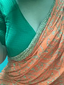 desi boudi87 online show from September 17, 2025, 10:06 am