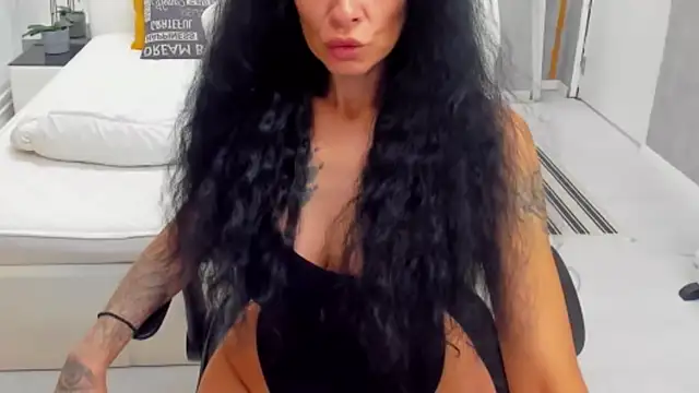 MarbellaRyder online show from November 15, 2025, 6:06 am