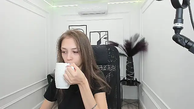 EmilyGraydis online show from September 25, 2025, 11:16 am