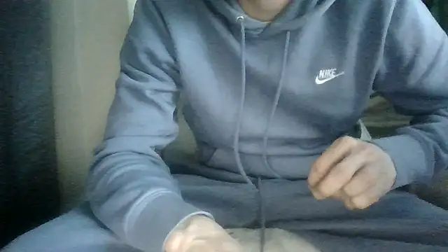 juju78jujuu online show from April 4, 2026, 6:14 pm