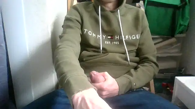 juju78jujuu online show from November 3, 2025, 8:29 am