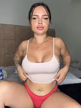 Hotsharwty online show from July 7, 2026, 7:28 pm