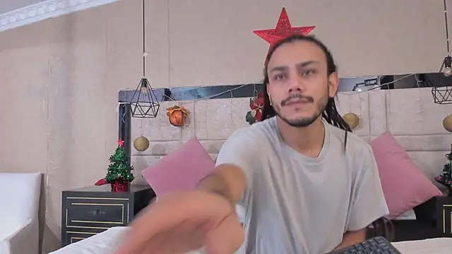 Boss Domiinator online show from December 21, 2025, 11:56 am