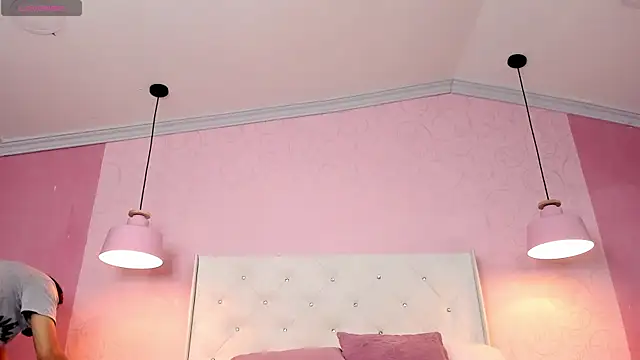 Boss Domiinator online show from March 13, 2026, 12:21 pm