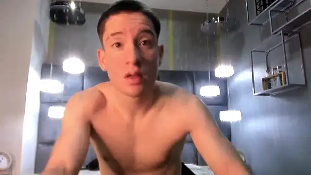 HunterHeat  online show from November 14, 2025, 11:47 am