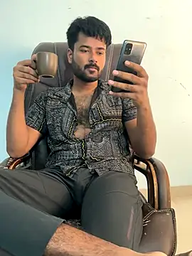 MeekBatgirl online show from September 25, 2025, 7:03 am