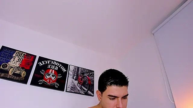 Snapshot of Ryan_cooper_1 chatting on February 21, 2026, 1:07 am Ryan cooper 1 online show from February 21, 2026, 1:07 am