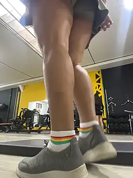 Michluxe 69 online show from April 22, 2026, 9:43 pm