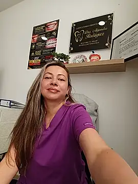 Madisson-04  online show from June 20, 2026, 4:01 pm
