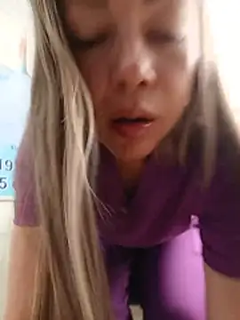 Madisson-04  online show from May 13, 2026, 1:40 pm