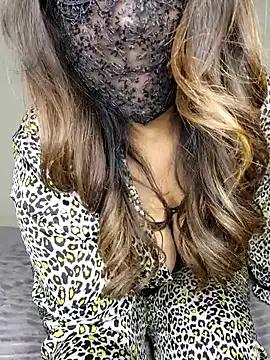 Snapshot of mysticlure-- chatting on March 28, 2026, 1:50 am mysticlure-- online show from March 28, 2026, 1:50 am