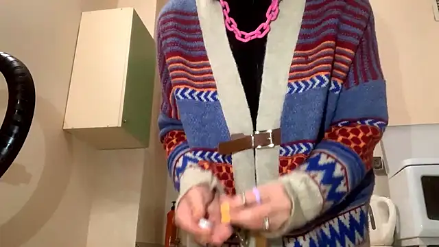 Snapshot of BunnyTiedeman chatting on October 23, 2025, 4:05 pm BunnyTiedeman online show from October 23, 2025, 4:05 pm