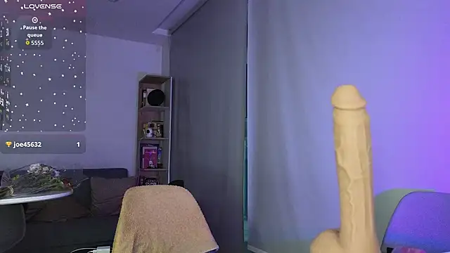 Snapshot of novafet chatting on October 31, 2025, 10:49 pm novafet online show from October 31, 2025, 10:49 pm