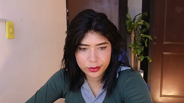 dahiana marin online show from June 16, 2026, 10:21 pm