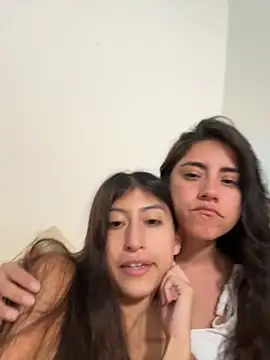 Clavelnegro online show from September 26, 2025, 9:27 am