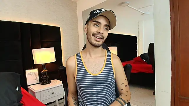 HairyDiamond  online show from September 14, 2025, 7:36 pm