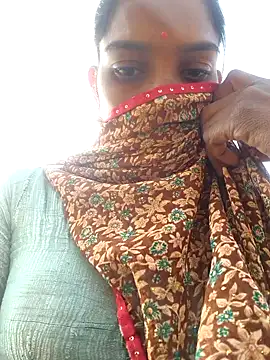 Snapshot of So_pinki chatting on November 28, 2025, 8:03 am So pinki online show from November 28, 2025, 8:03 am