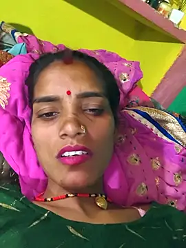 Snapshot of So_pinki chatting on April 15, 2026, 3:05 pm So pinki online show from April 15, 2026, 3:05 pm