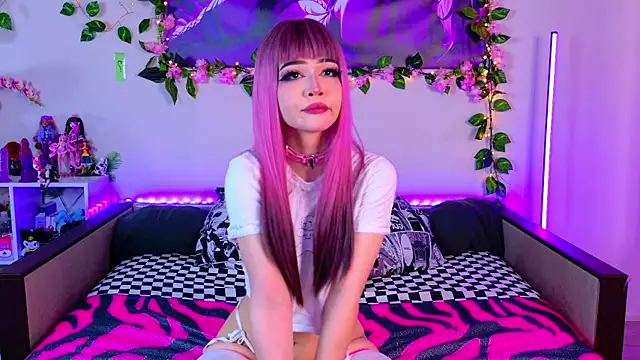 Night angell69 online show from May 17, 2026, 10:26 am