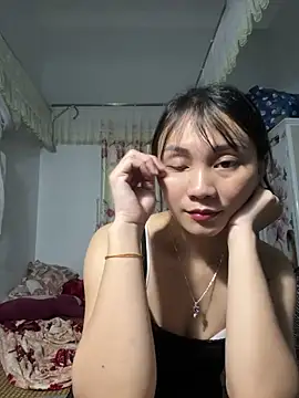 Snapshot of Almond-cute chatting on September 16, 2025, 12:39 pm Almond-cute online show from September 16, 2025, 12:39 pm