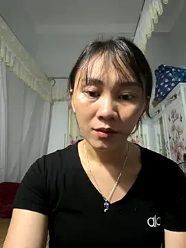Snapshot of Almond-cute chatting on September 8, 2025, 4:39 pm Almond-cute online show from September 8, 2025, 4:39 pm