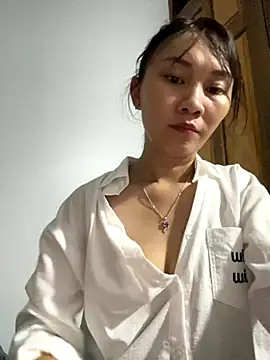 Snapshot of Almond-cute chatting on September 20, 2025, 7:52 pm Almond-cute online show from September 20, 2025, 7:52 pm