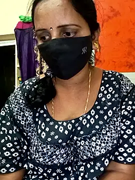 Snapshot of Mee_harini-telugupilla chatting on January 31, 2026, 7:12 pm Mee harini-telugupilla online show from January 31, 2026, 7:12 pm