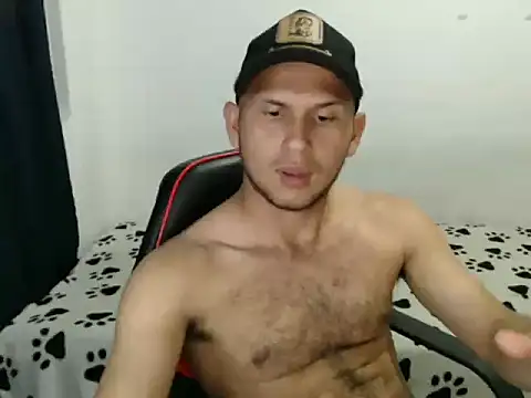 maik 135 online show from October 19, 2025, 4:48 am