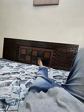 kkkk1882 online show from November 30, 2025, 8:26 am