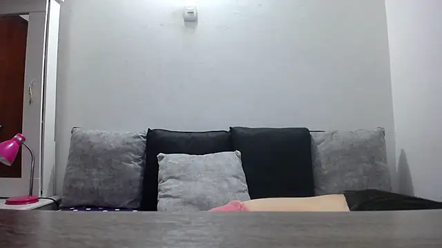 Taylormegan online show from October 19, 2025, 11:51 pm