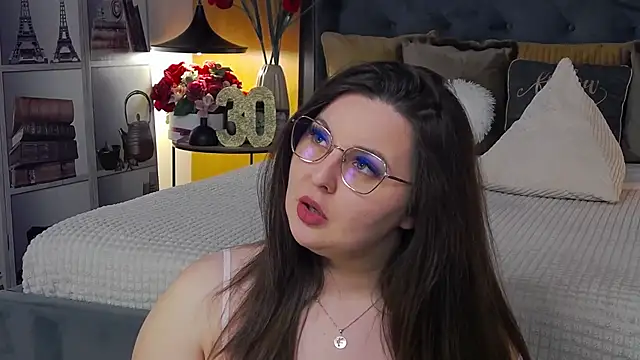 Mia Swano online show from January 11, 2026, 1:34 am