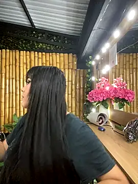 Snapshot of jasmincollin_ chatting on November 4, 2025, 1:09 am jasmincollin online show from November 4, 2025, 1:09 am