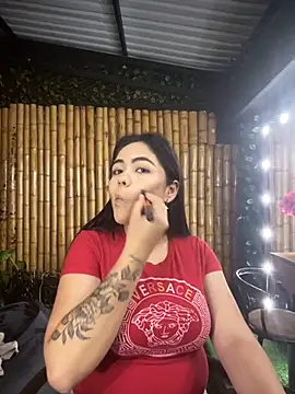 Snapshot of jasmincollin_ chatting on November 1, 2025, 1:56 am jasmincollin online show from November 1, 2025, 1:56 am