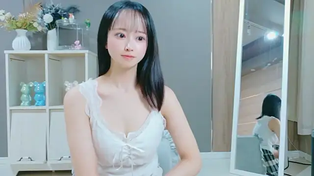 Snapshot of Kurumi_chan_ chatting on October 31, 2025, 11:40 am Kurumi chan online show from October 31, 2025, 11:40 am