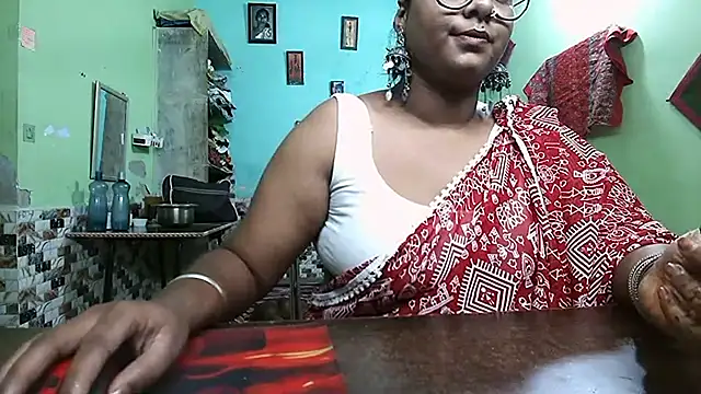 DearKimmi online show from November 6, 2025, 5:28 pm