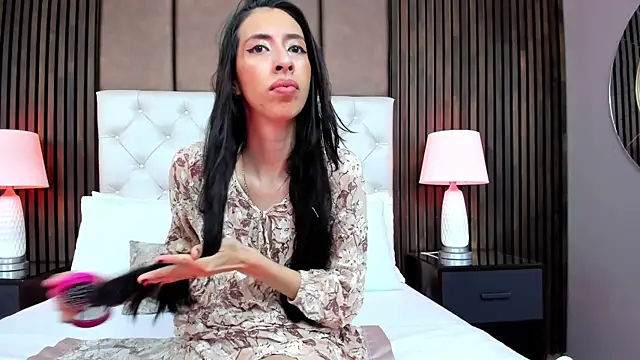 Snapshot of Kendal_Foxxx chatting on October 29, 2025, 11:42 am Kendal Foxxx online show from October 29, 2025, 11:42 am