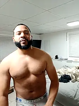 tripping385 online show from November 19, 2025, 2:00 am