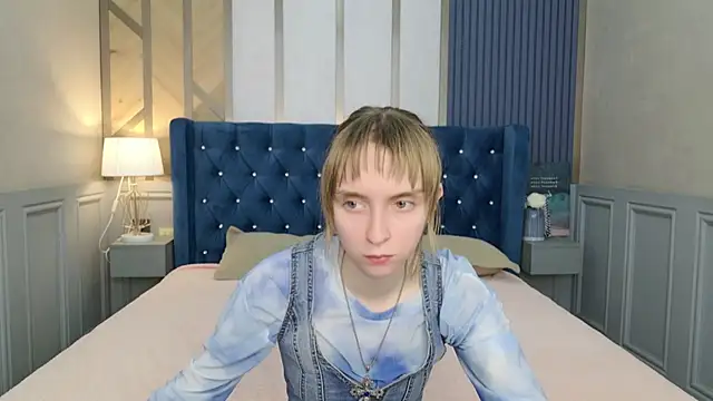 Snapshot of Beverly_Gomes chatting on October 4, 2025, 6:26 am Beverly Gomes online show from October 4, 2025, 6:26 am