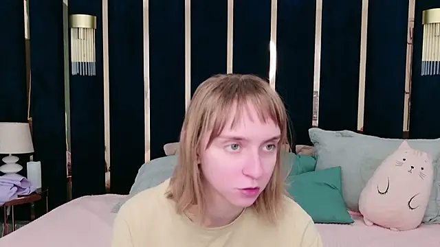 Snapshot of Beverly_Gomes chatting on September 30, 2025, 6:30 am Beverly Gomes online show from September 30, 2025, 6:30 am