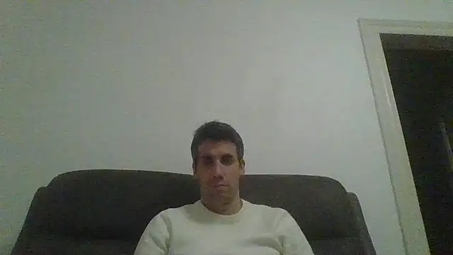 JulioIsHere4you online show from February 7, 2026, 12:18 am