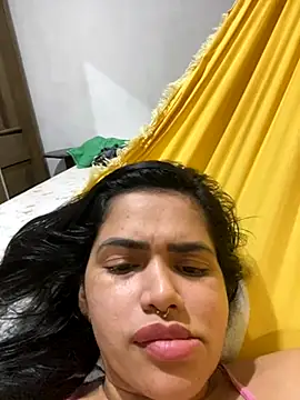 danilyns online show from October 28, 2025, 11:36 pm