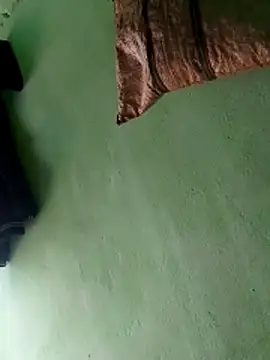 CUTE-004 online show from April 1, 2026, 5:42 am