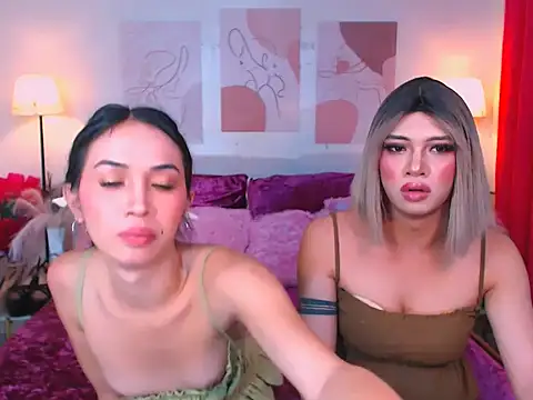 Snapshot of Alluring_Carmela chatting on September 23, 2025, 8:38 pm Alluring Carmela online show from September 23, 2025, 8:38 pm