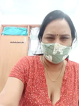 Snapshot of Your-vipasha chatting on March 18, 2026, 8:17 am Your-vipasha online show from March 18, 2026, 8:17 am