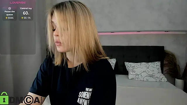 Jerry-Hall online show from April 10, 2026, 1:23 am