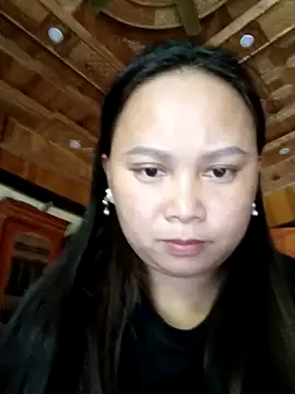 Snapshot of -Kitty-92 chatting on September 15, 2025, 1:50 am -Kitty-92 online show from September 15, 2025, 1:50 am